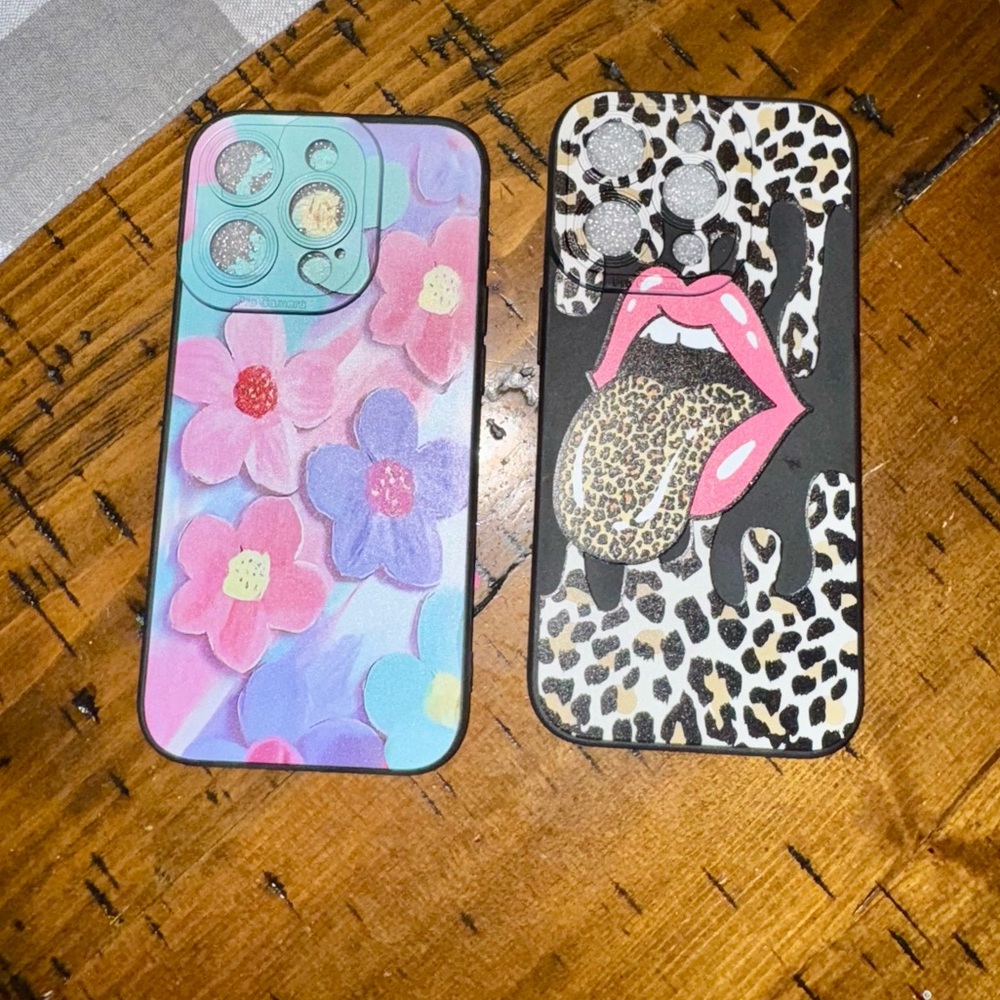 Bundle of iPhone 15 pro phone cases!